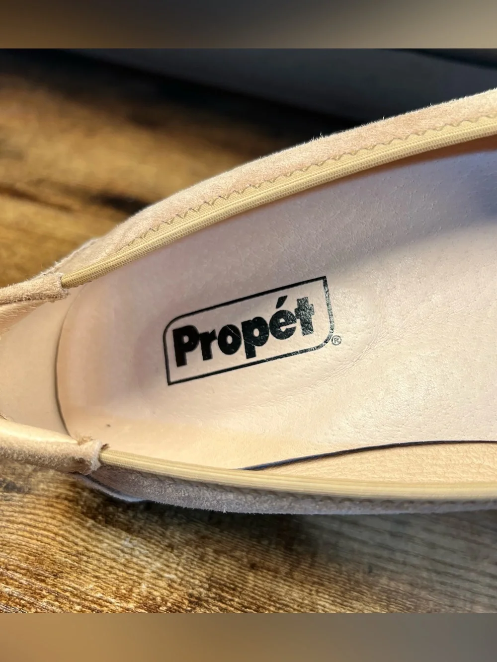 Propet Shoes Slip On Beige Suede Yara Wedge Heel Loafer Casual womens 7.5 Wide